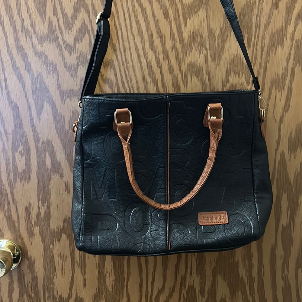 Black Fashion Letter Embossed Purse
